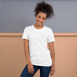 Art21 Embroidered Lightweight Tee